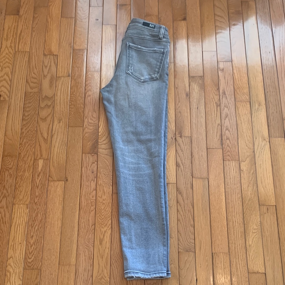 Kut from the Kloth Naomi Girlfriend Straight Leg Jeans (Washed Black)